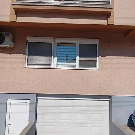 Dimitra Stan Na Dan Apartment *