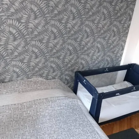 Dimitra Stan Na Dan Appartamento *